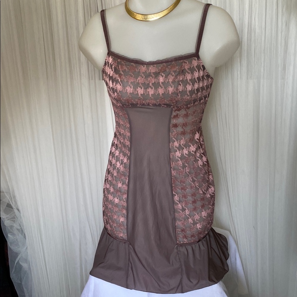 REDUCED! Lejaby Nighty Lace Trim in Brown/Taupe and Dusty/Rose Bow Details